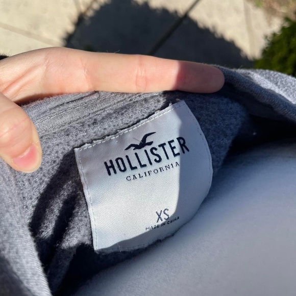 hollister cropped jacket - Picture 3 of 3